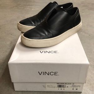 Vince Nelson Black Leather Slip-on Size 6M